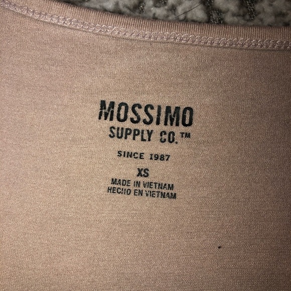 Cute pink shirt! - Picture 3 of 3